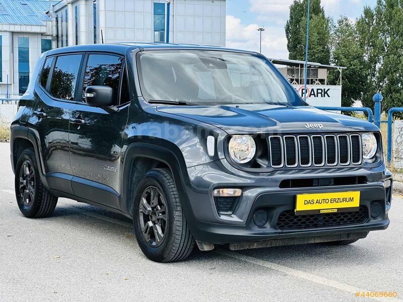 DAS AUTO,dan JEEP Renegade 1.3 turbo DDCT Hatasız Boyasız