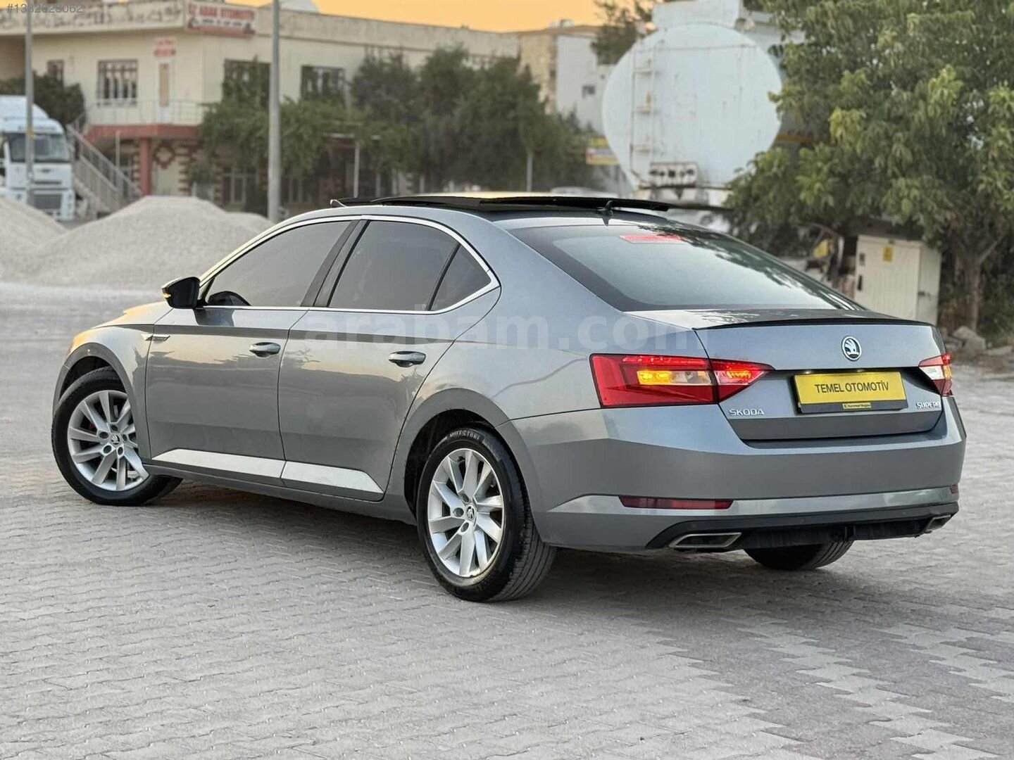 Galeriden Skoda SuperB 1.6 TDI Comfort 2018 Model Mardin 225.000 km Gri 5
