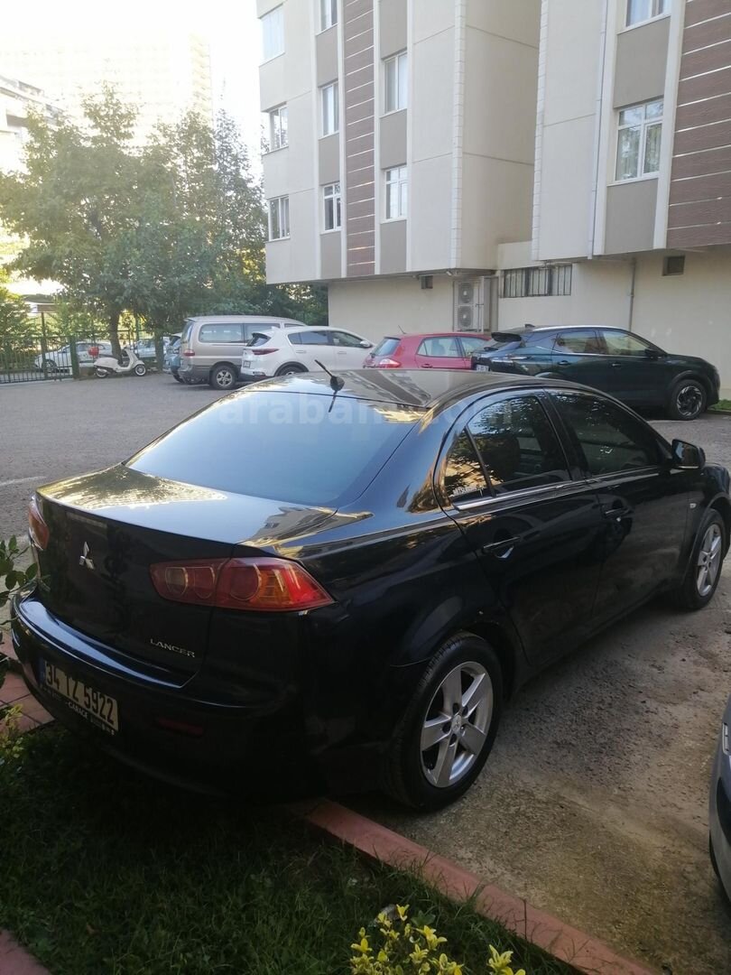 Sahibinden Mitsubishi Lancer 1.5 Invite 2011 Model İstanbul 249.000 km Siyah 6