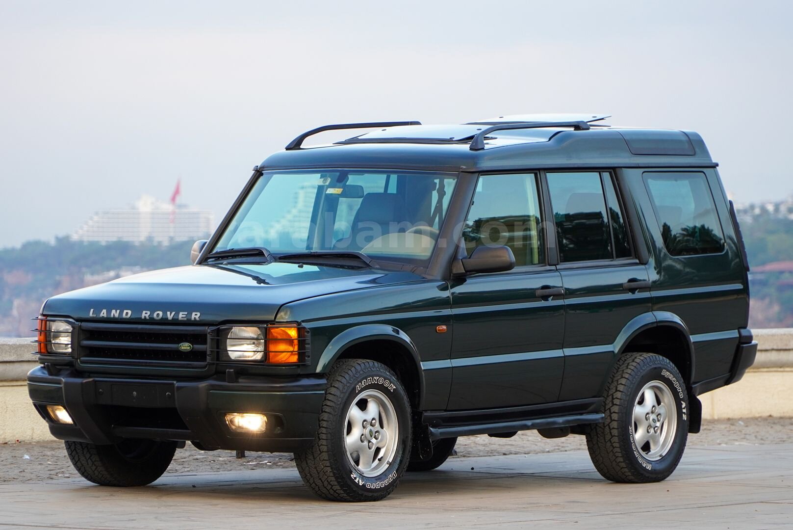 Galeriden Land Rover Discovery 4.0 V8 ES 2000 Model Antalya 163.000 km Yeşil 5