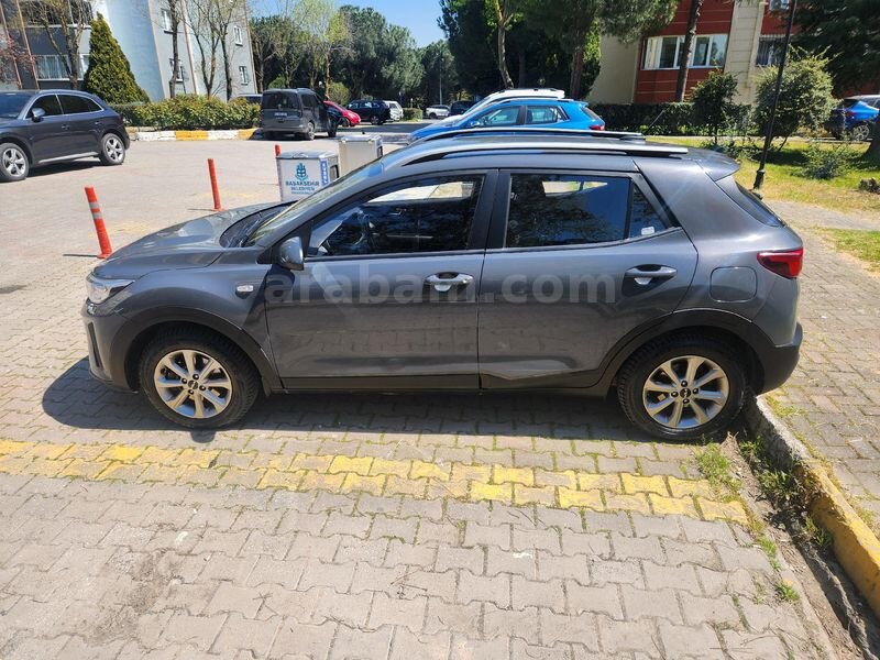Sahibinden Kia Stonic 1.4 MPI Cool 2022 Model