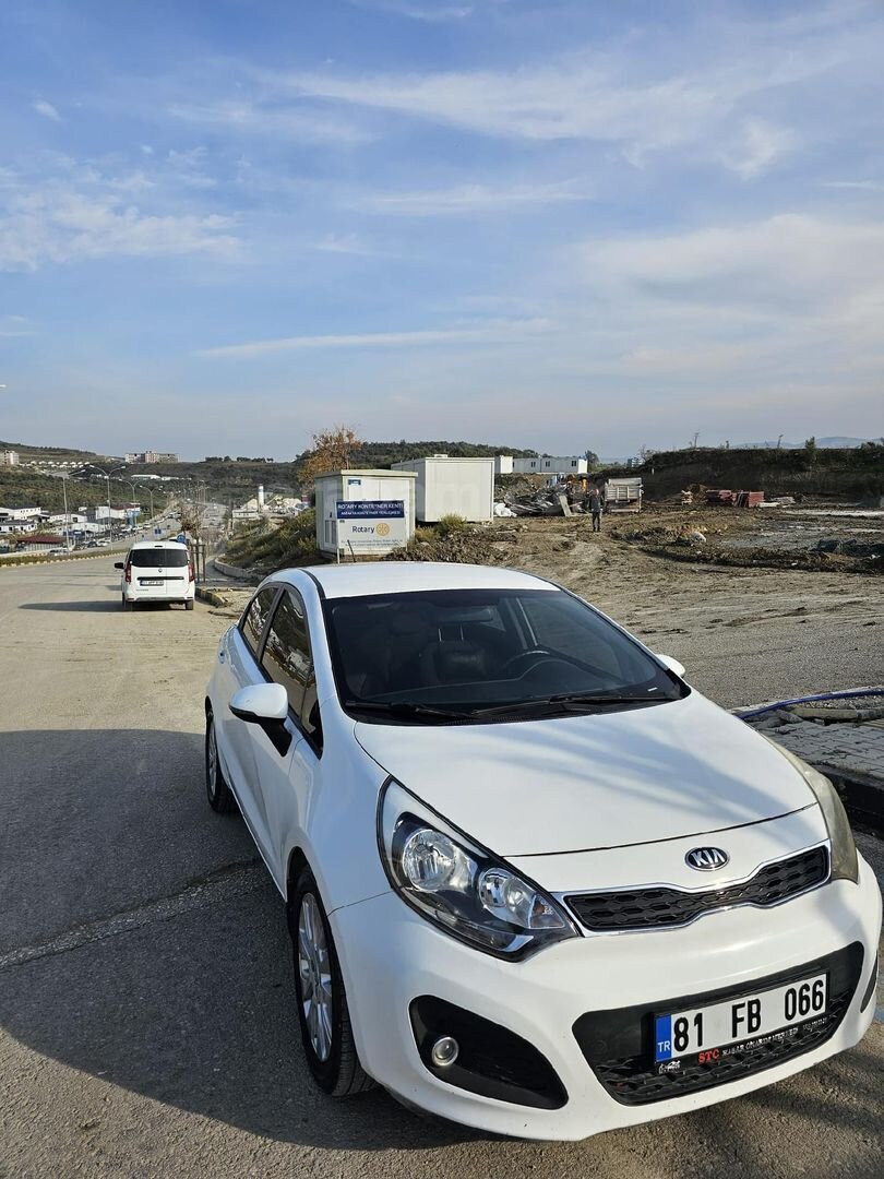 2014 Kia Rio 3