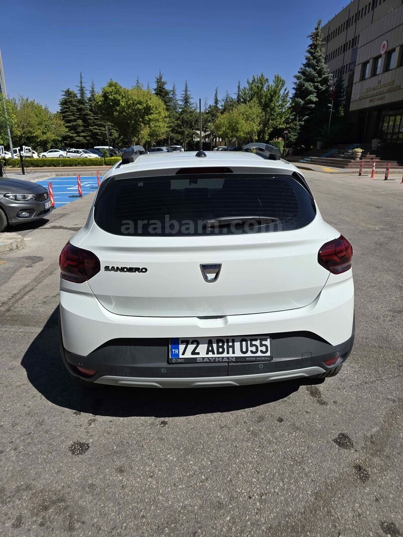 Sahibinden Dacia Sandero Stepway 1.0 Tce Prestige 2022 Model 38.600 km Beyaz 5
