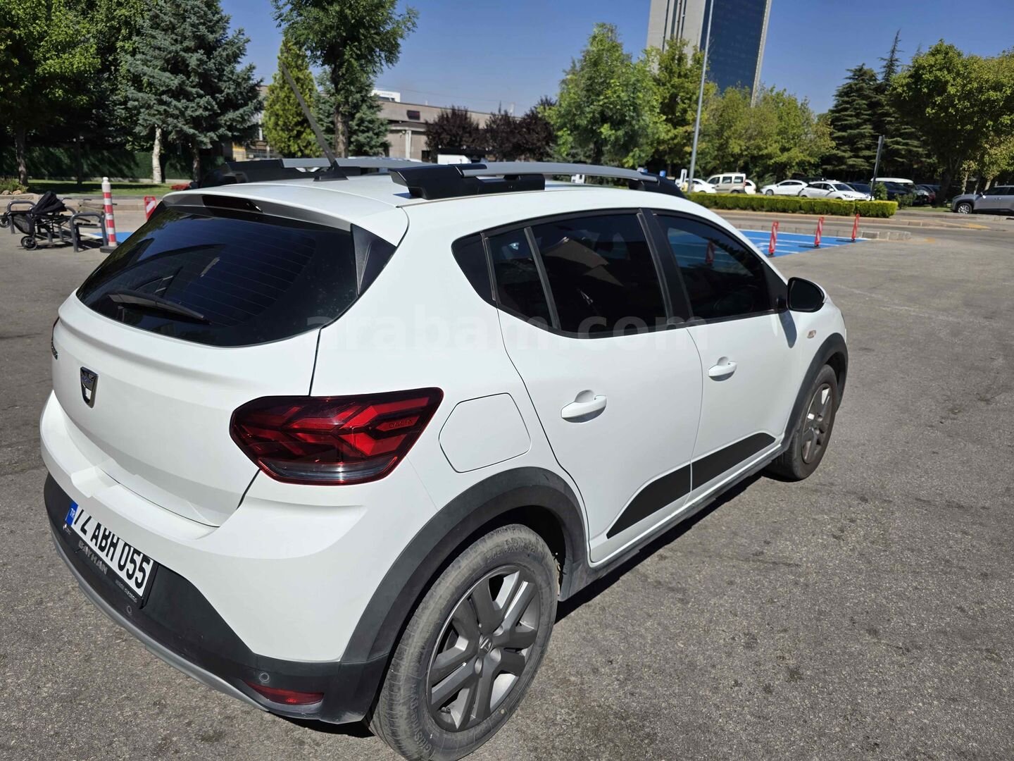 Sahibinden Dacia Sandero Stepway 1.0 Tce Prestige 2022 Model 38.600 km Beyaz 4