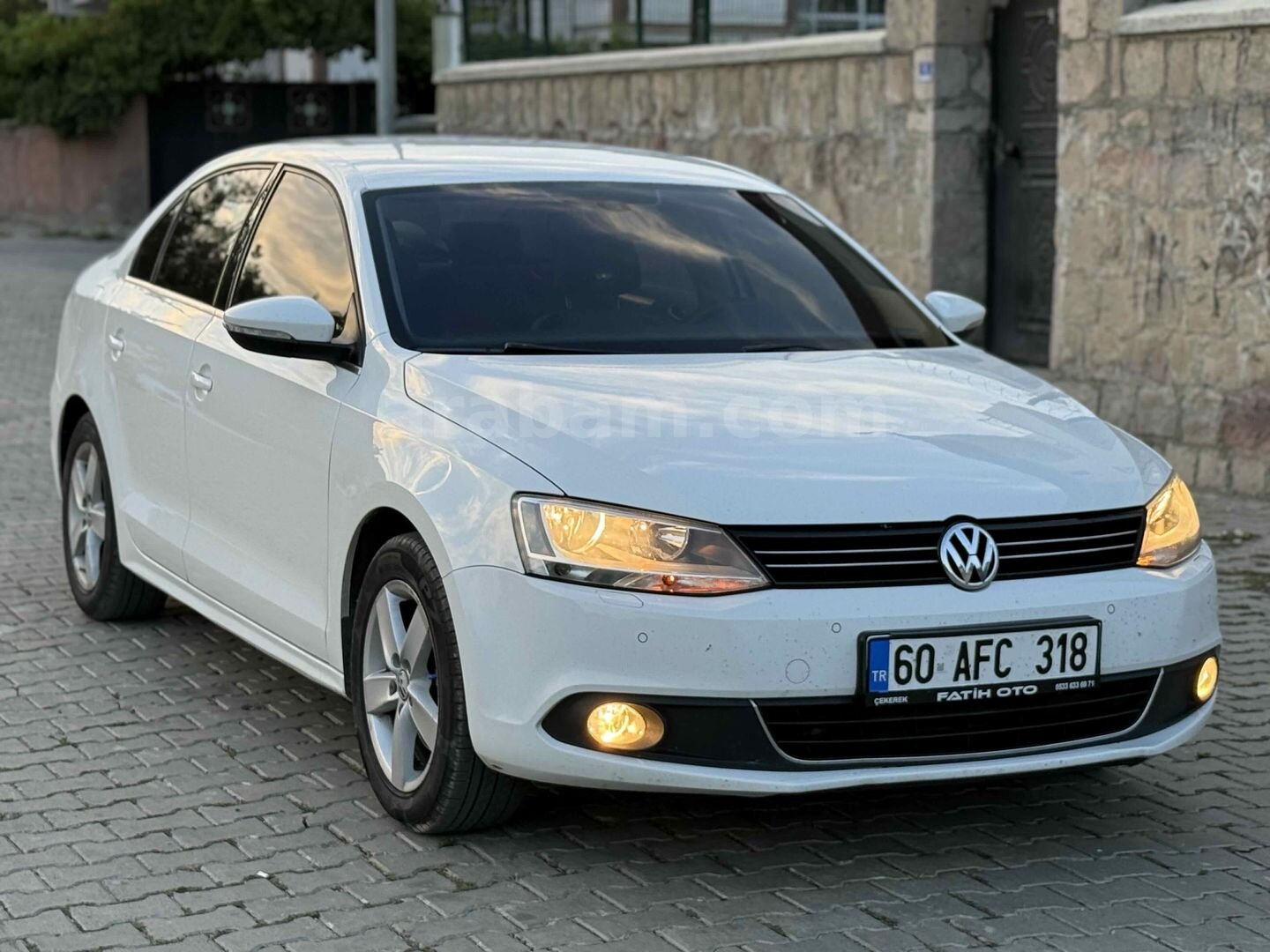 Galeriden Volkswagen Jetta 1.4 TSi Comfortline 2013 Model Yozgat 128.963 km Beyaz 3
