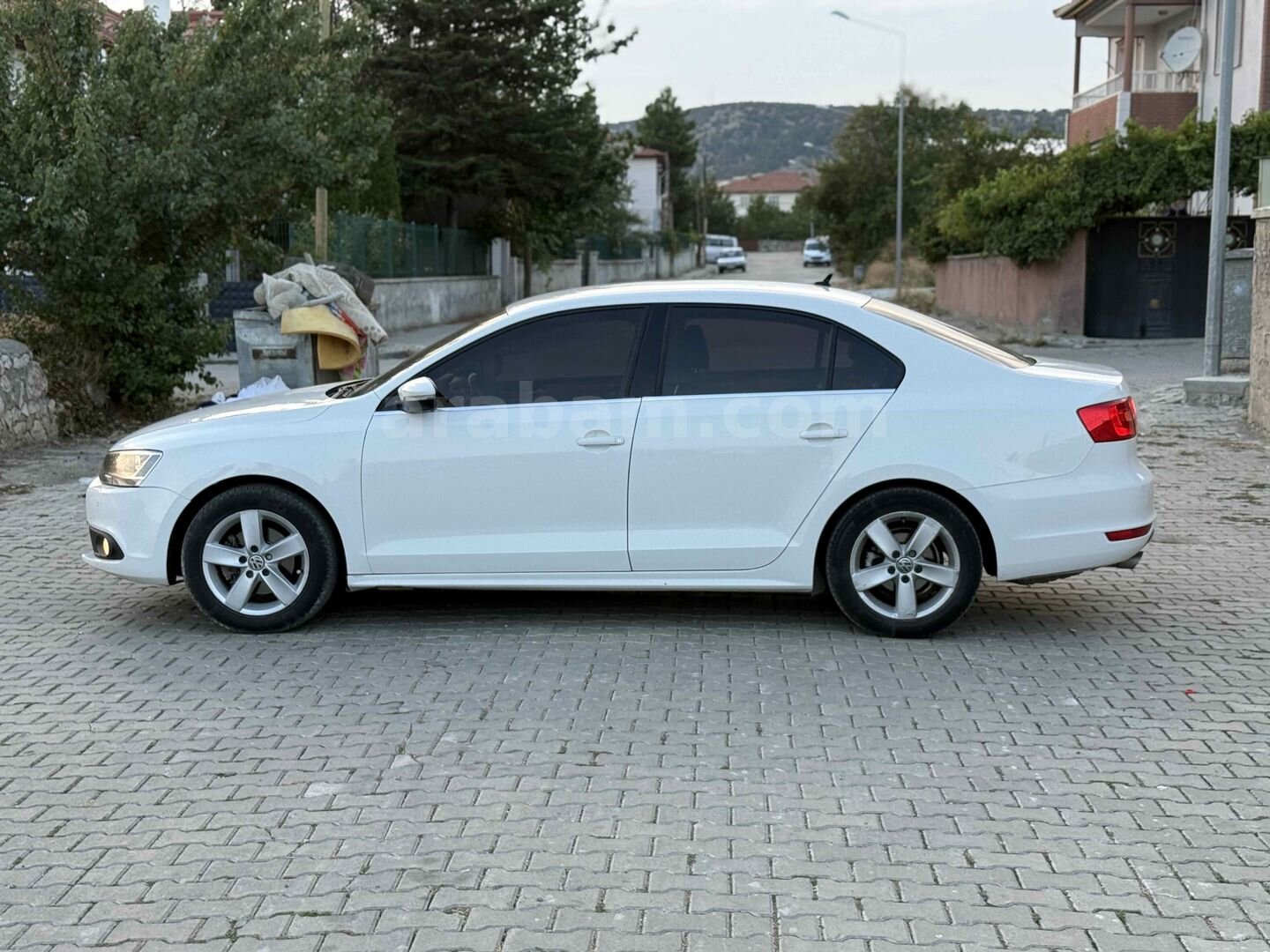 Galeriden Volkswagen Jetta 1.4 TSi Comfortline 2013 Model Yozgat 128.963 km Beyaz 7