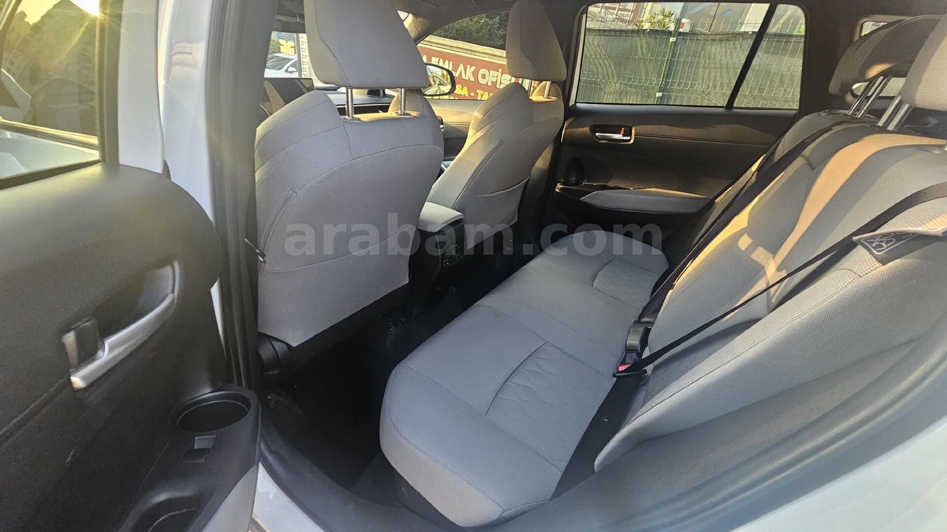 Sahibinden Toyota Corolla Cross 1.8 Hybrid Flame X-Pack 2024 Model Ankara 3