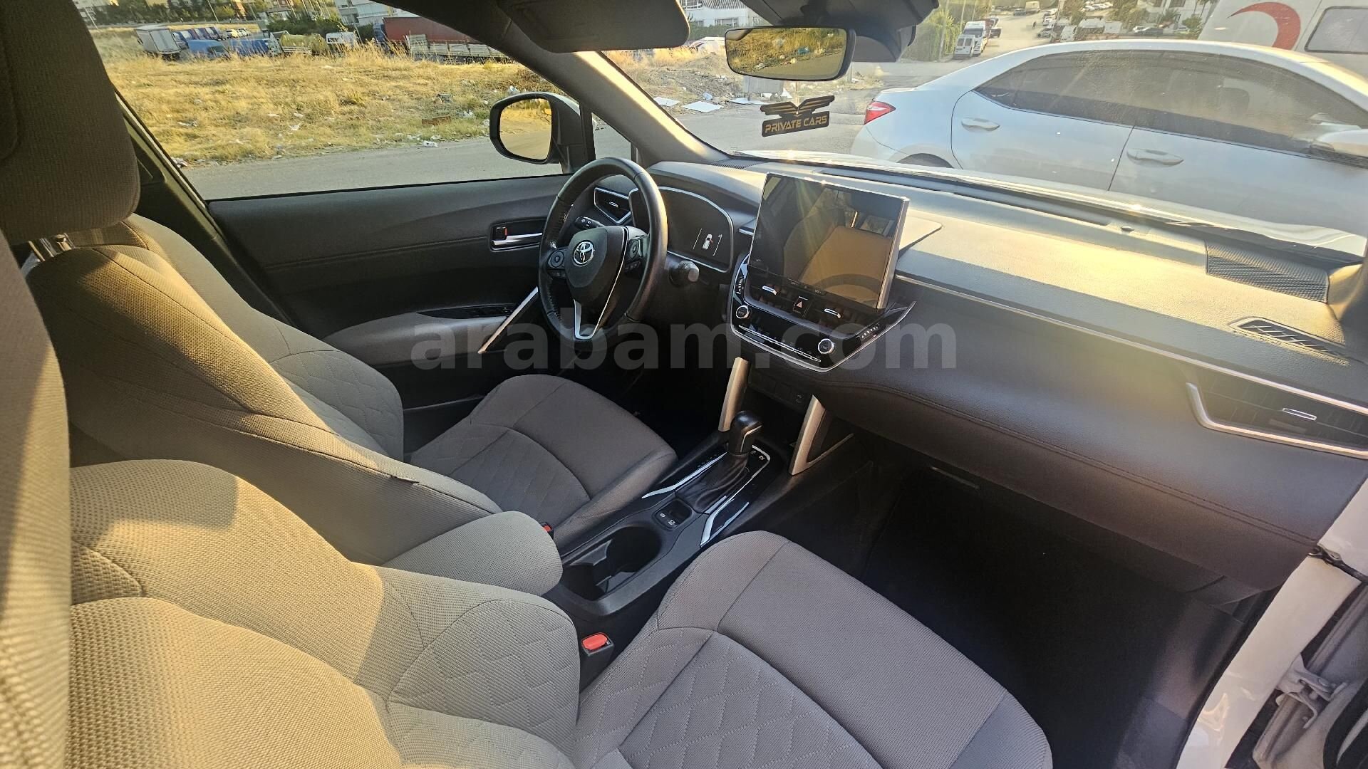 Sahibinden Toyota Corolla Cross 1.8 Hybrid Flame X-Pack 2024 Model Ankara 2