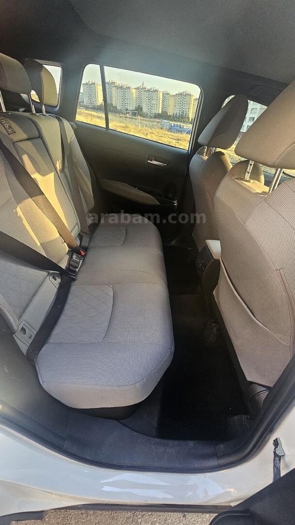 Sahibinden Toyota Corolla Cross 1.8 Hybrid Flame X-Pack 2024 Model Ankara 4