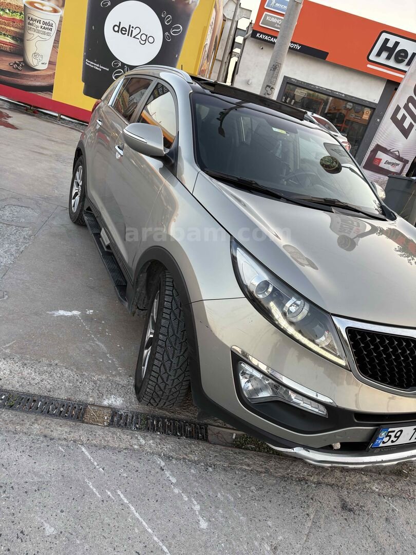 Sahibinden Kia Sportage 1.6 GDI concept plus 2015 Model 207.000 km Kahverengi 7