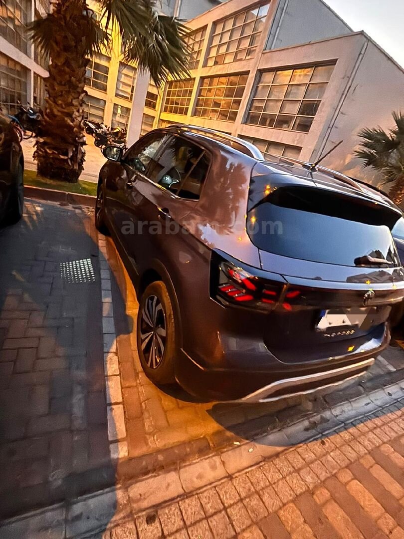 Sahibinden Volkswagen T-Cross 1.0 TSI Style 2026 Model Manisa 8.750 km Gri 7