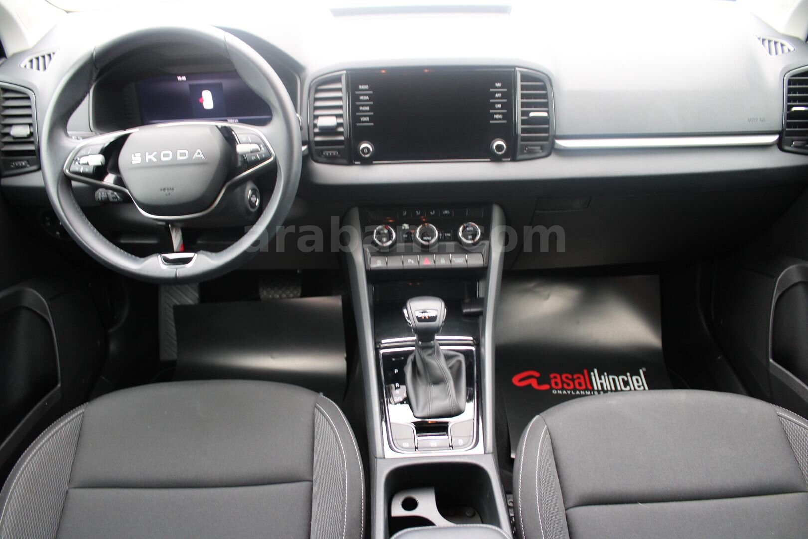 Skoda Karoq 1.5TSİ PREMİUM 2