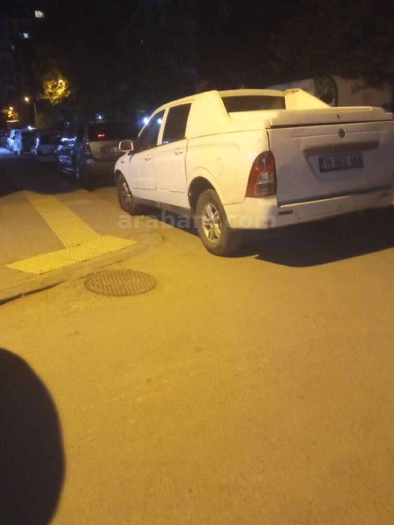 Sahibinden KGM SsangYong Actyon Sports 2.0 SXDI 4x2 2011 Model Ankara 220.000 km Beyaz 1