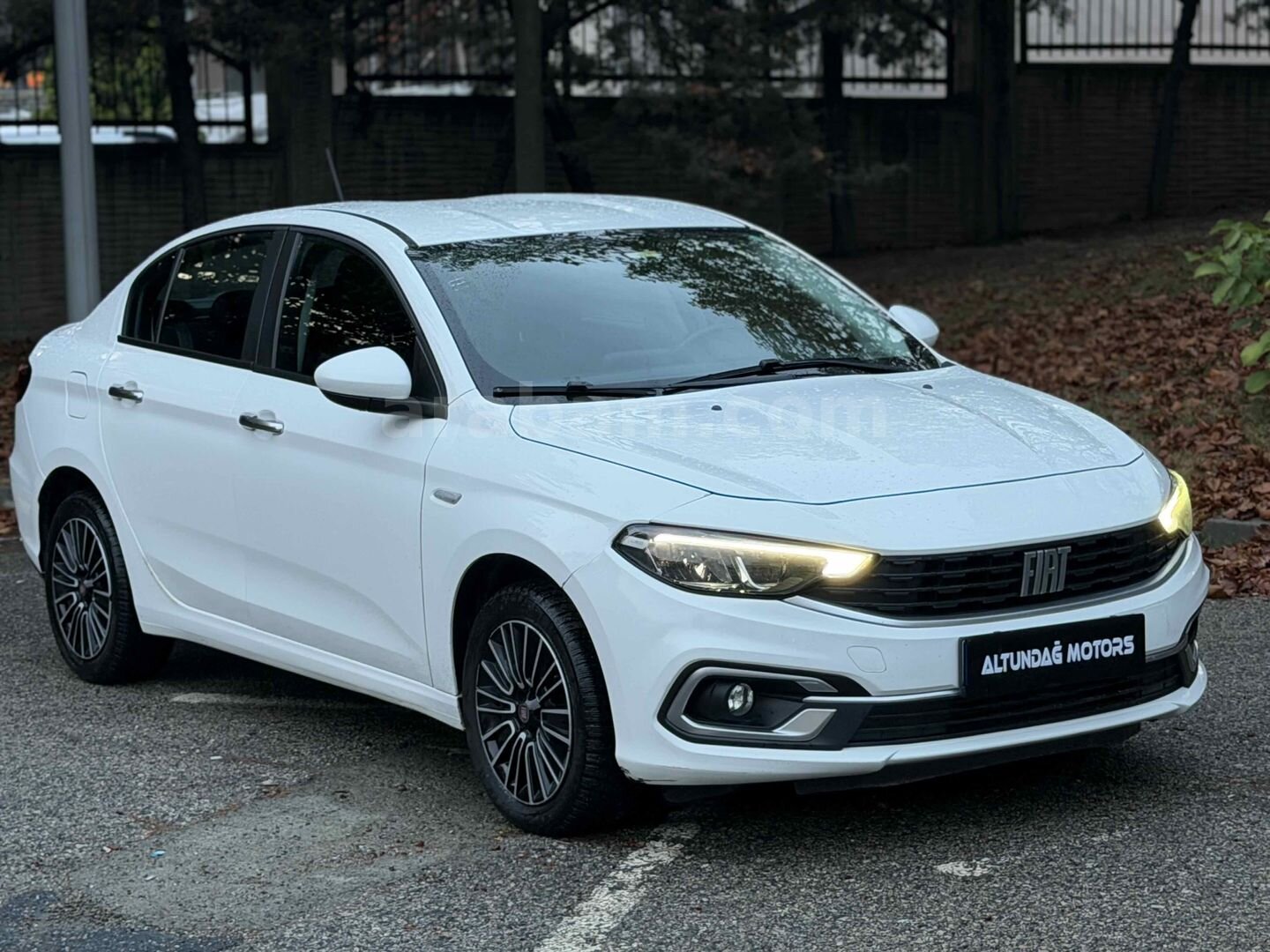 Galeriden Fiat Egea 1.6 Multijet Urban 2022 Model İstanbul 106.000 km Beyaz 4