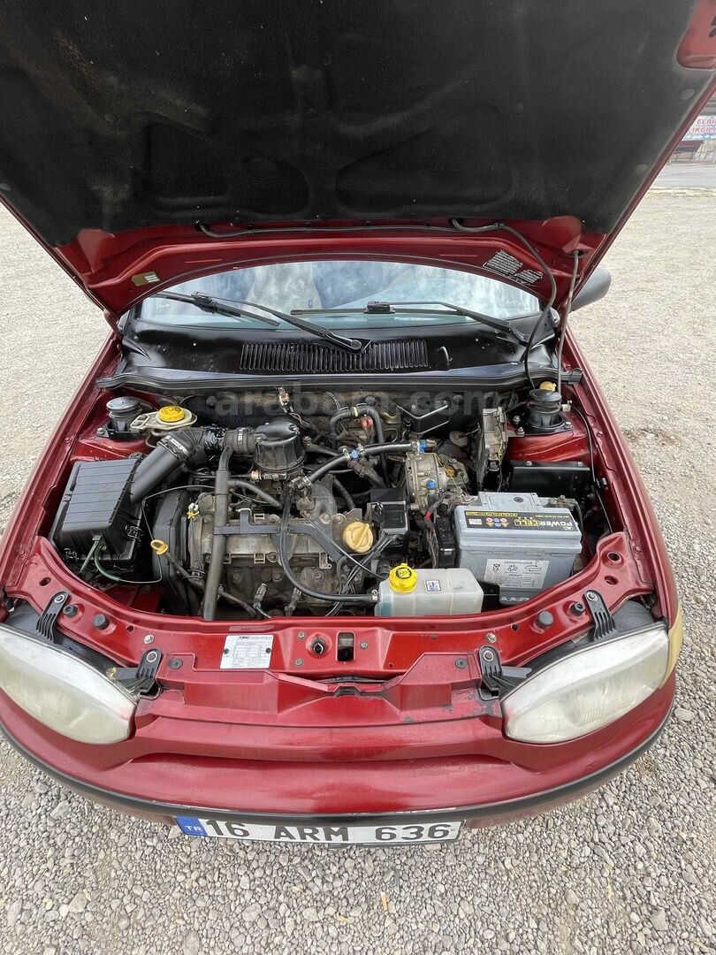 Galeriden Fiat Palio 1.4 EL 1999 Model Afyonkarahisar 270.000 km Bordo 2