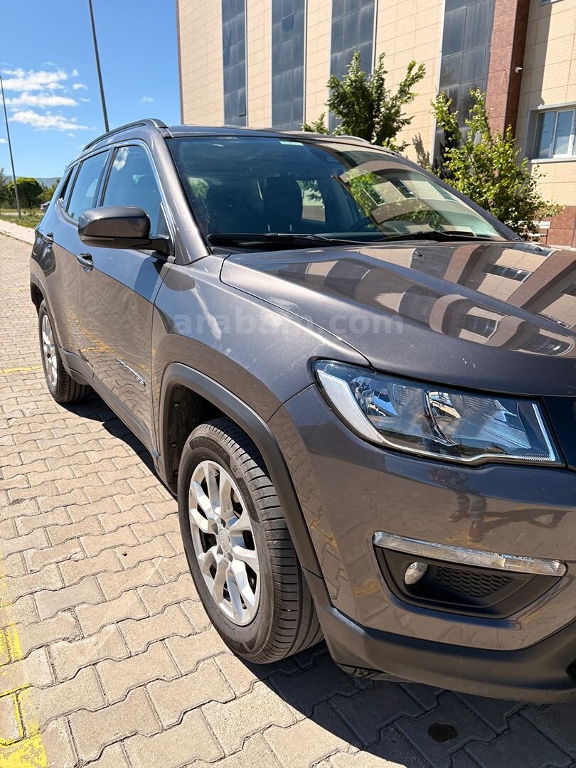 Sahibinden Jeep Compass 1.3 Turbo Longitude 2020 Model 3