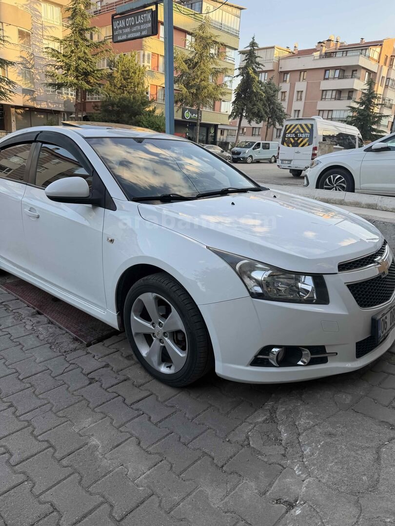 Sahibinden Chevrolet Cruze 1.6 Design Edition 2011 Model 6