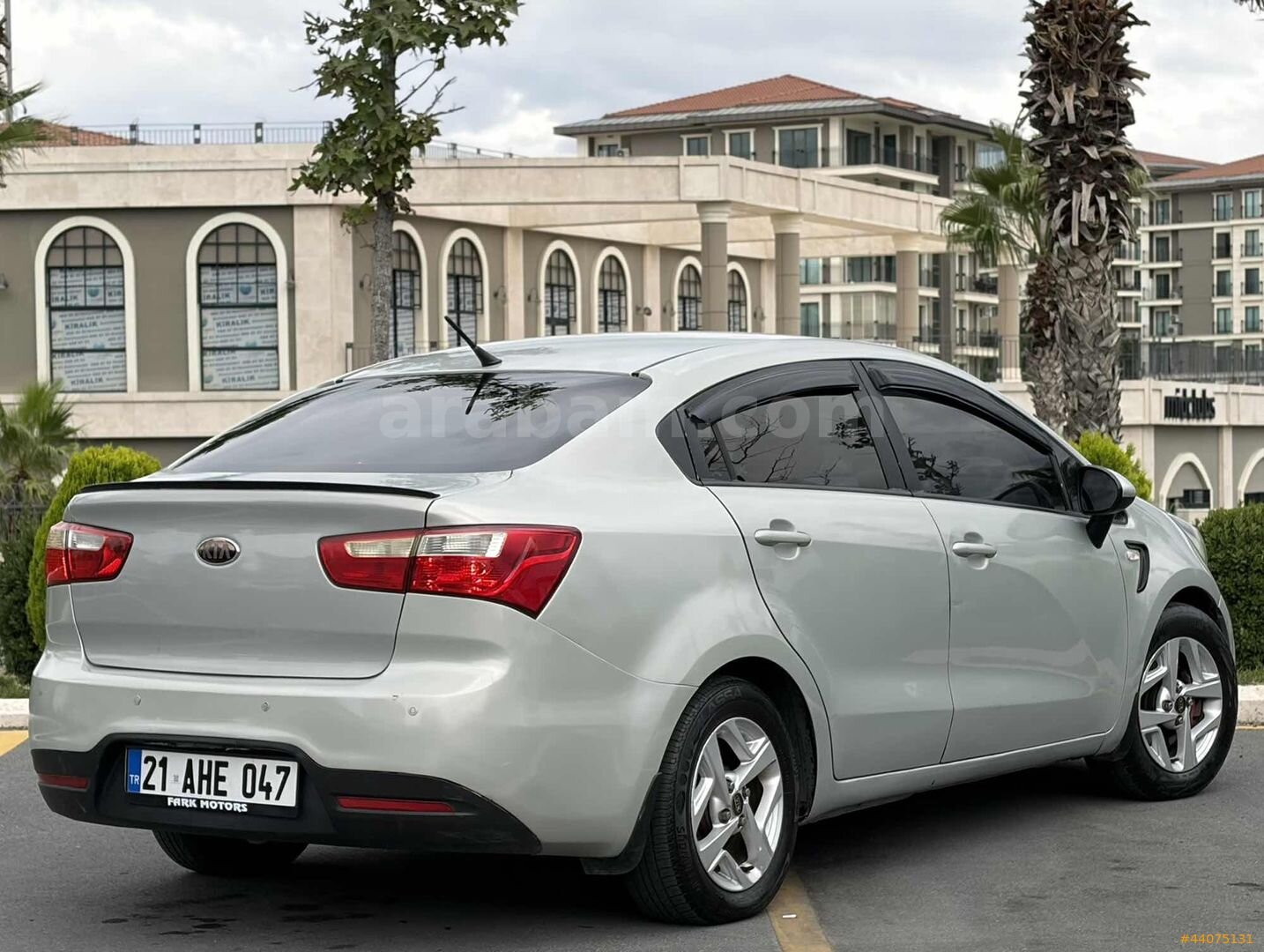 FARK MOTORS | 2013 KİA RİO MASRAFSIZ LPG BENZİN MANUEL LANSMAN 6