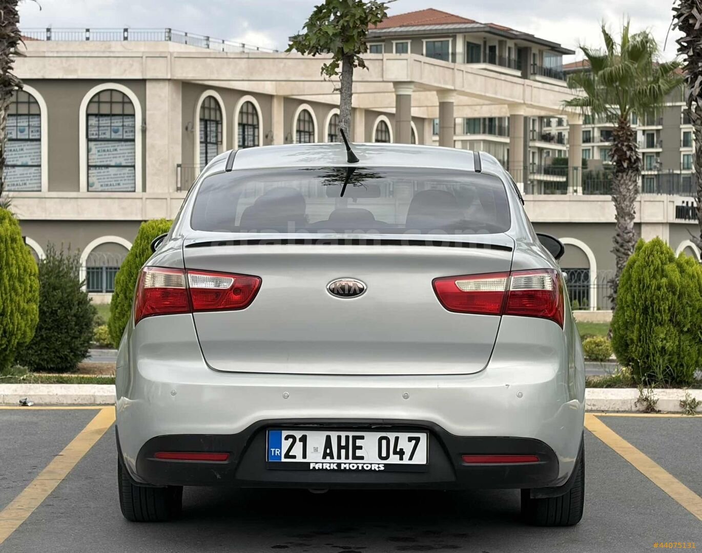 FARK MOTORS | 2013 KİA RİO MASRAFSIZ LPG BENZİN MANUEL LANSMAN 5