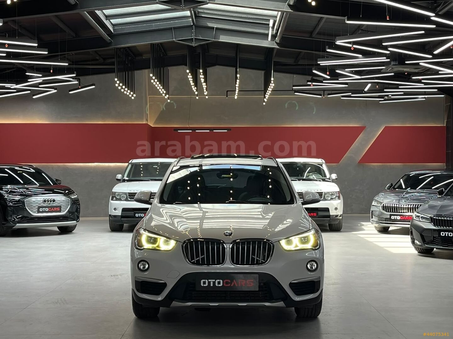 OTOCARS- 166 BİN'DE 2016 BMW X1 X-LİNE CAM TAVAN E.BAGAJ HATASIZ 2