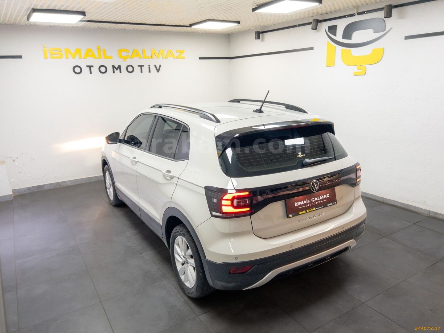 Galeriden Volkswagen T-Cross 1.0 TSI Life 2022 Model İzmir 46.498 km Gri 4