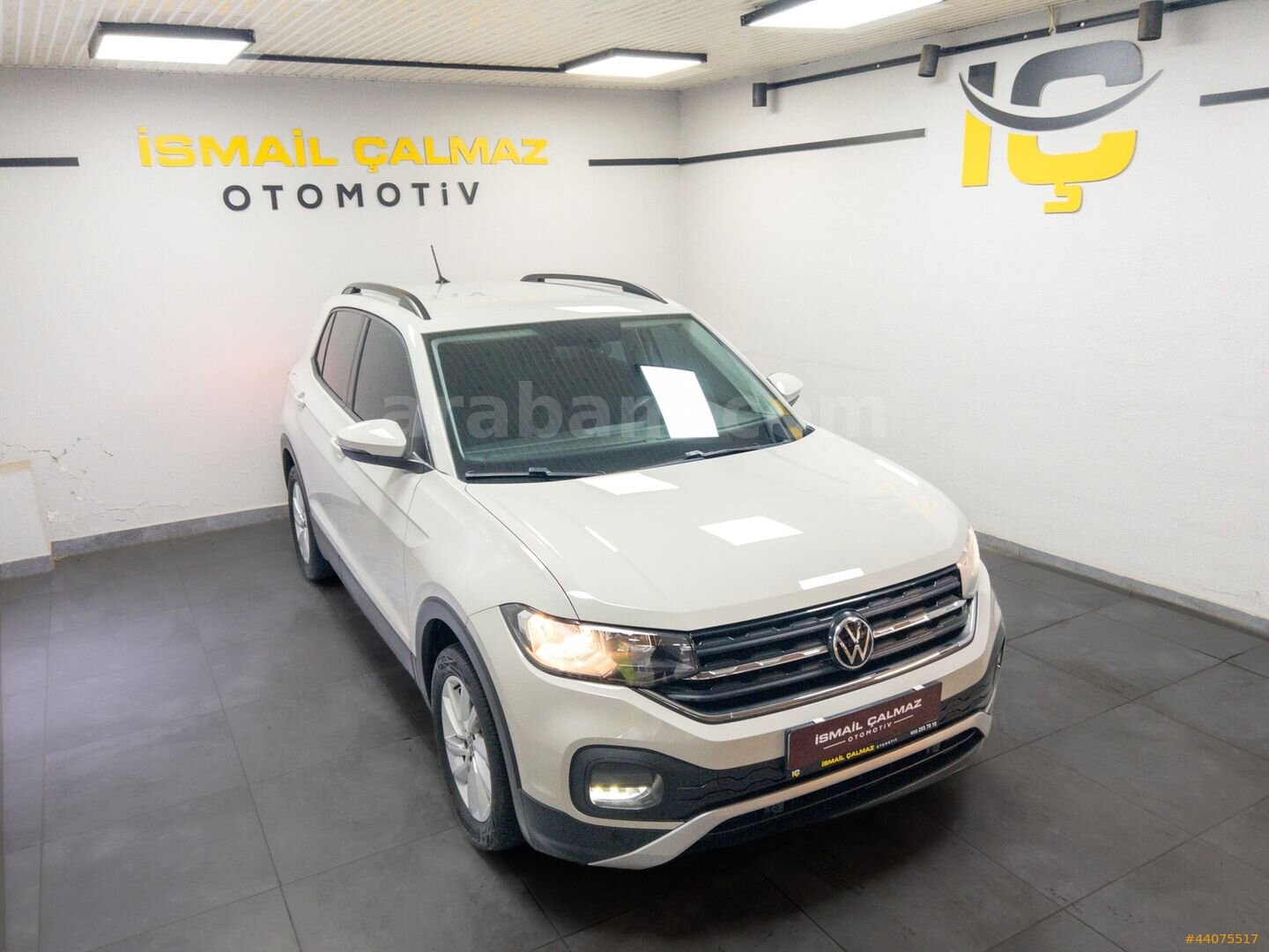 Galeriden Volkswagen T-Cross 1.0 TSI Life 2022 Model İzmir 46.498 km Gri 1