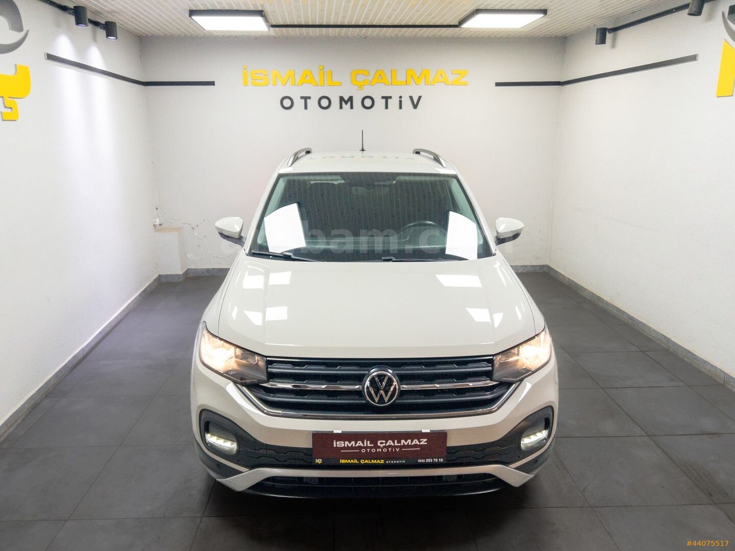 Galeriden Volkswagen T-Cross 1.0 TSI Life 2022 Model İzmir 46.498 km Gri 2