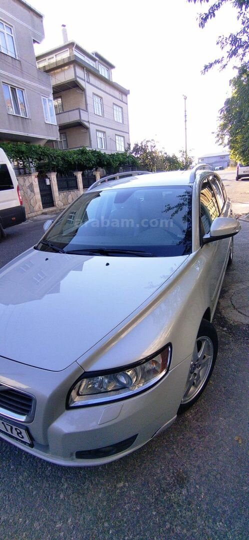 Sahibinden Volvo V50 1.6 D Premium 2011 Model Tekirdağ 277.000 km Beyaz 5