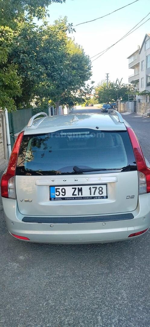 Sahibinden Volvo V50 1.6 D Premium 2011 Model Tekirdağ 277.000 km Beyaz 4
