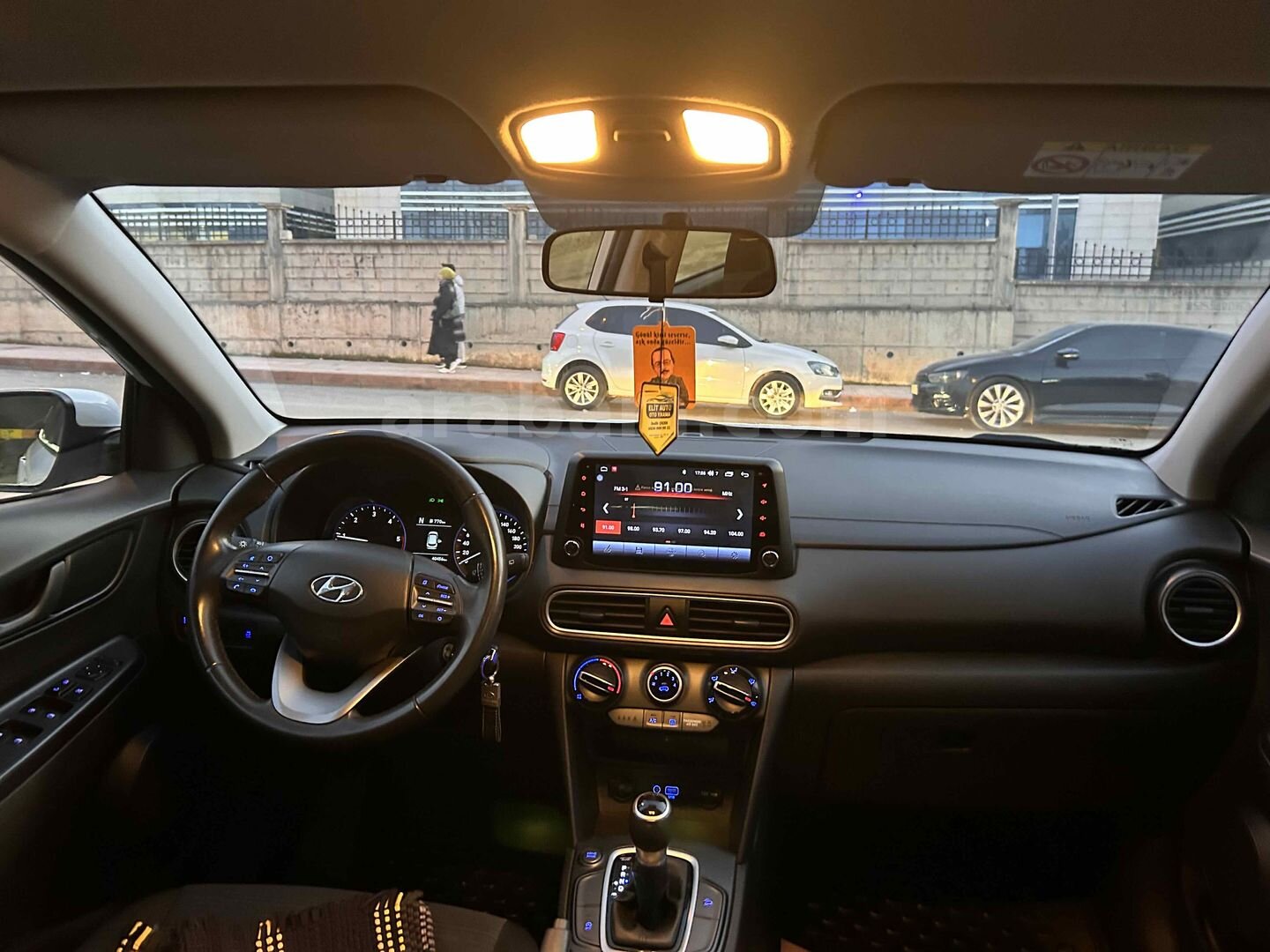 Sahibinden Hyundai Kona 1.6 CRDI Style 2020 Model Siirt 53.500 km Beyaz 6