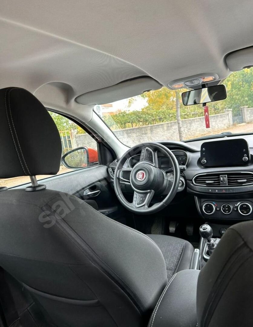 Sahibinden Fiat Egea Cross 1.4 Fire Urban 2023 Model 4