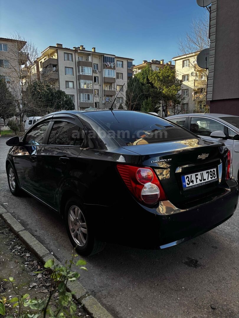 Sahibinden Chevrolet Aveo 1.4 LT 2011 Model Sakarya 219.000 km Siyah 4