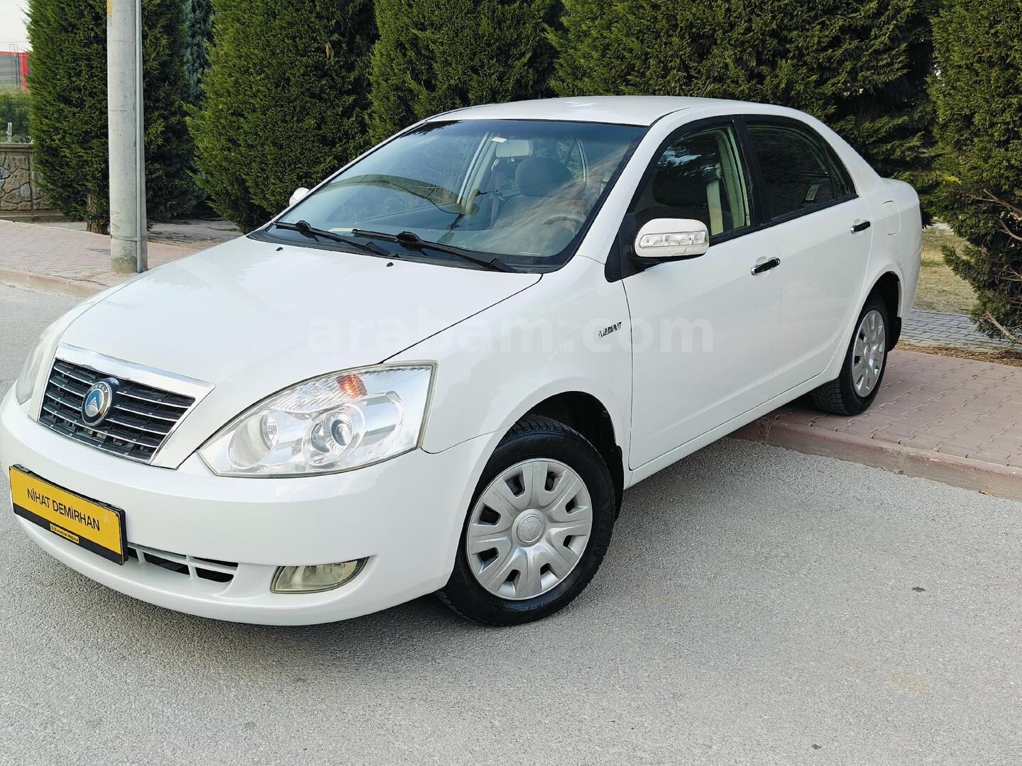 Galeriden Geely FC 1.5 GSL 2012 Model Konya 15.000 km Beyaz 2