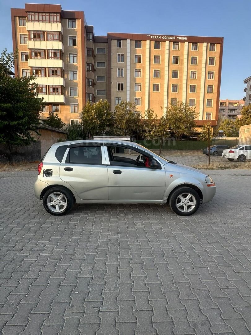 Galeriden Chevrolet Kalos 1.2 S 2004 Model Batman 3
