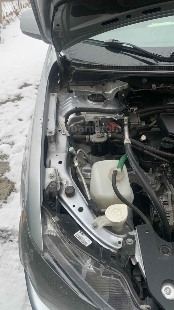 Sahibinden Mitsubishi Lancer 1.6 Invite 2011 Model Ankara 295.000 km Gri (Gümüş) 1