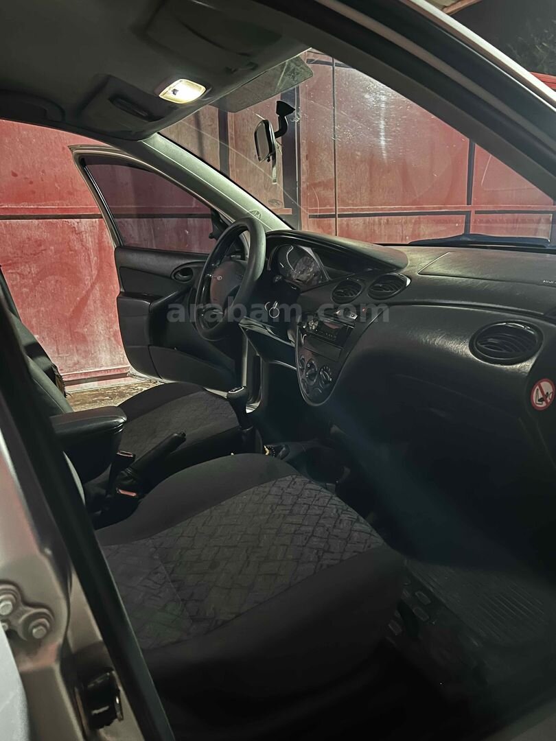 Sahibinden Ford Focus 1.6 Comfort 2001 Model 1