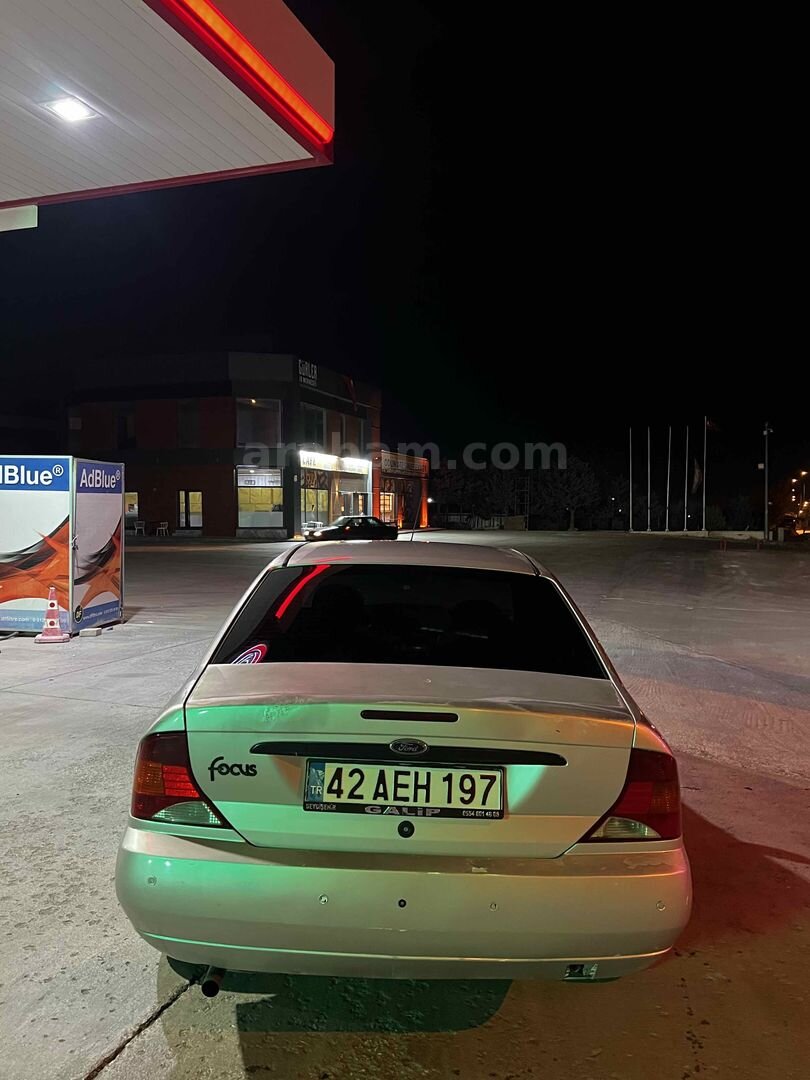 Sahibinden Ford Focus 1.6 Comfort 2001 Model 4