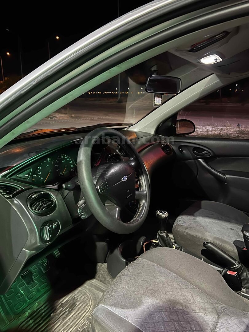 Sahibinden Ford Focus 1.6 Comfort 2001 Model 3
