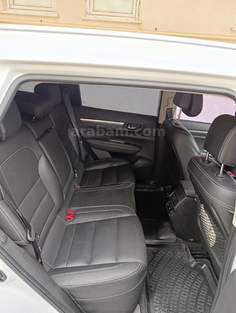 Sahibinden Renault Koleos 1.3 TCe Icon 2023 Model 79.000 km Beyaz 7