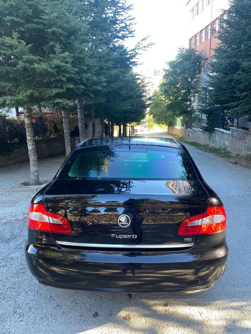 Sahibinden Skoda SuperB 1.4 TSI Ambition 2009 Model Tokat 290.000 km Siyah 3