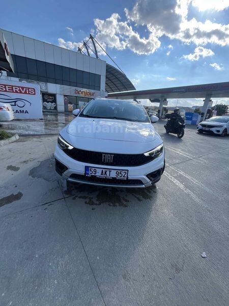 Sahibinden Fiat Egea Cross 1.4 Fire Urban 2024 Model 18.500 km Beyaz 1