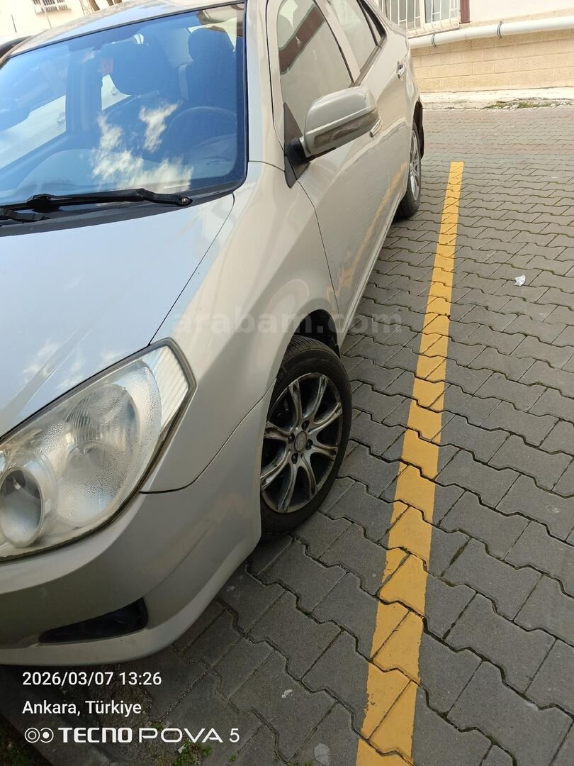 Sahibinden Geely Familia 1.5 Comfort 2011 Model Ankara 90.000 km Gri (Gümüş) 4