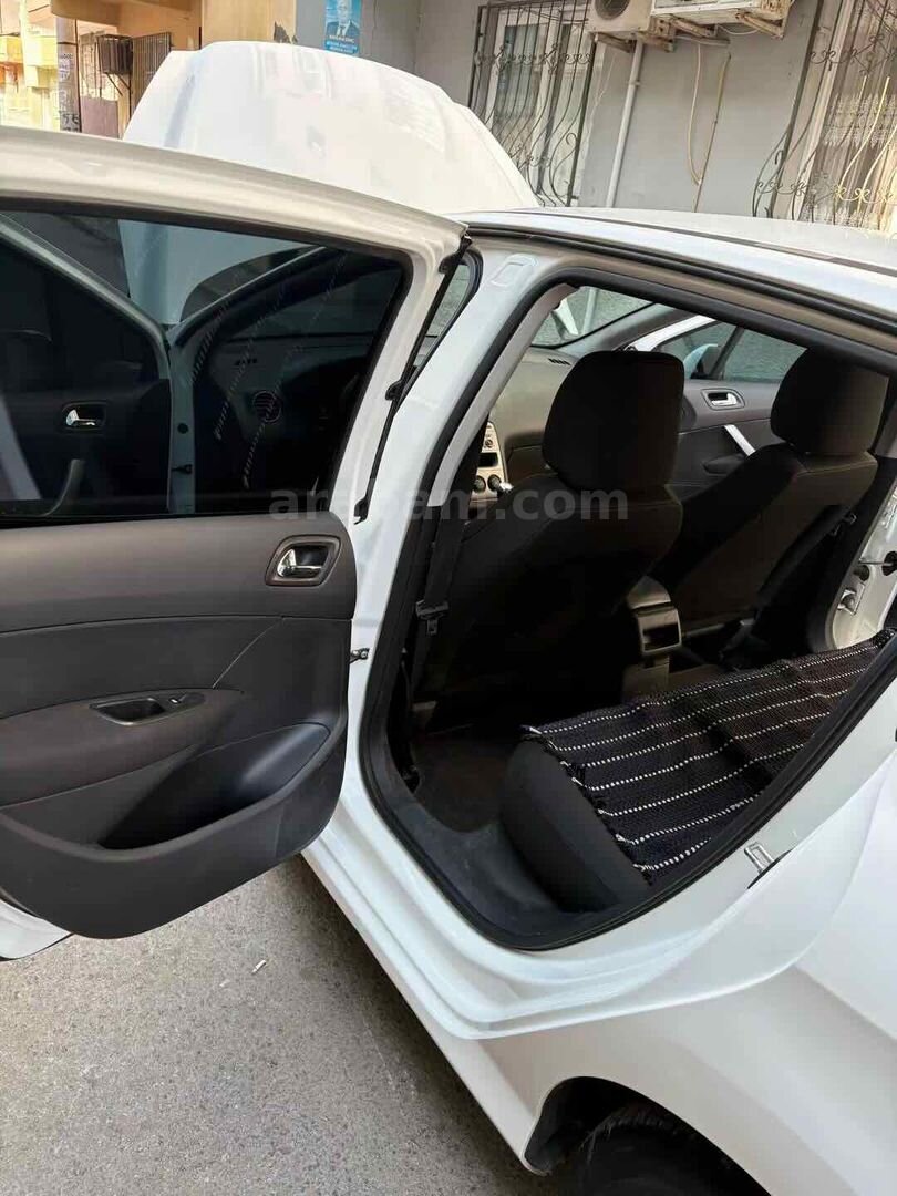 Sahibinden Peugeot 308 1.6 HDi Comfort Pack 2011 Model 6