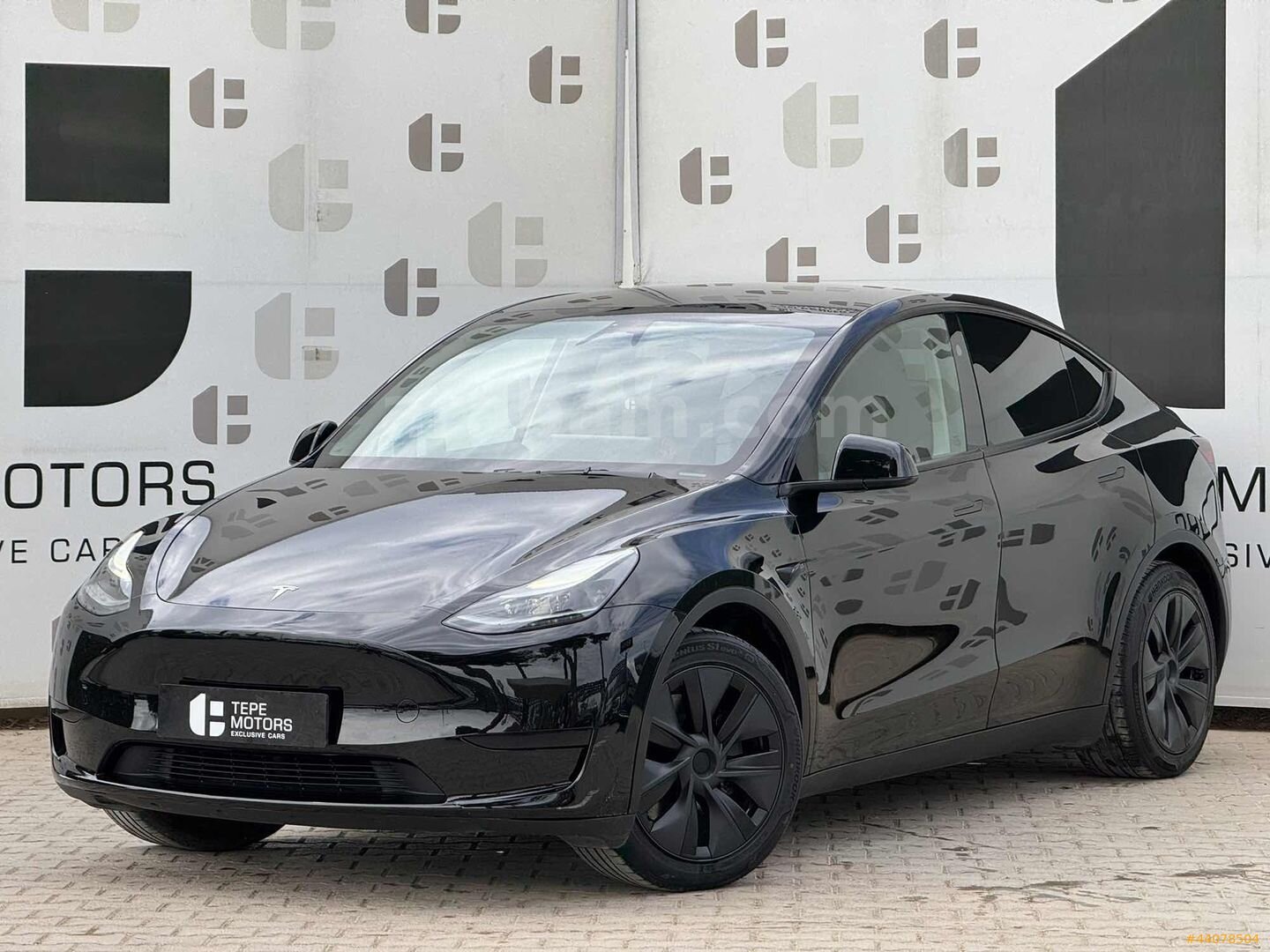 Galeriden Tesla Model Y RWD (Legacy) 2025 Model İzmir 52.000 km Siyah 5