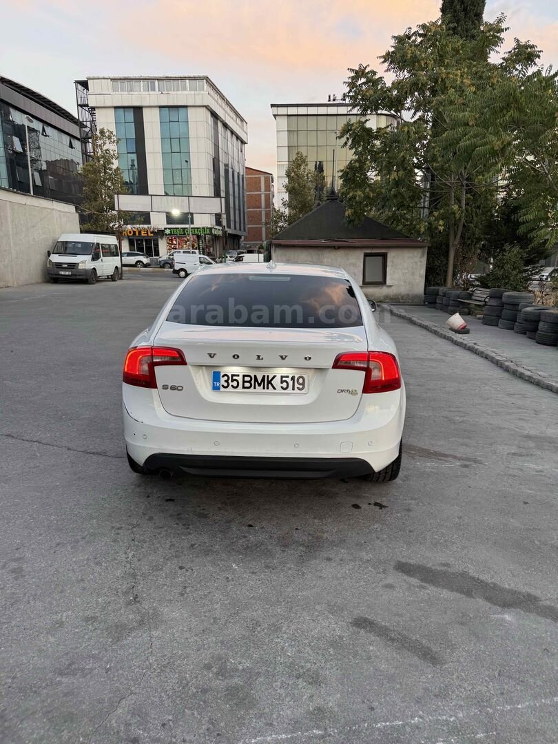 Sahibinden Volvo S60 2.0 D Premium 2012 Model İstanbul 277.000 km Beyaz 2