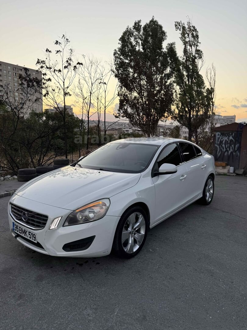 Sahibinden Volvo S60 2.0 D Premium 2012 Model İstanbul 277.000 km Beyaz 7