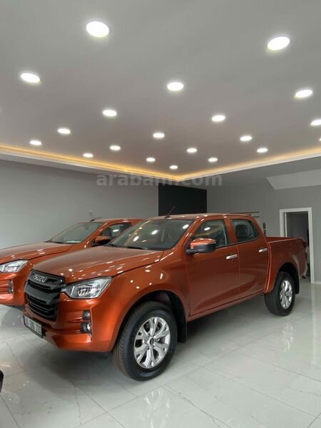 Sahibinden Isuzu D-Max 1.9 D 4x2 V-Life 2023 Model KM