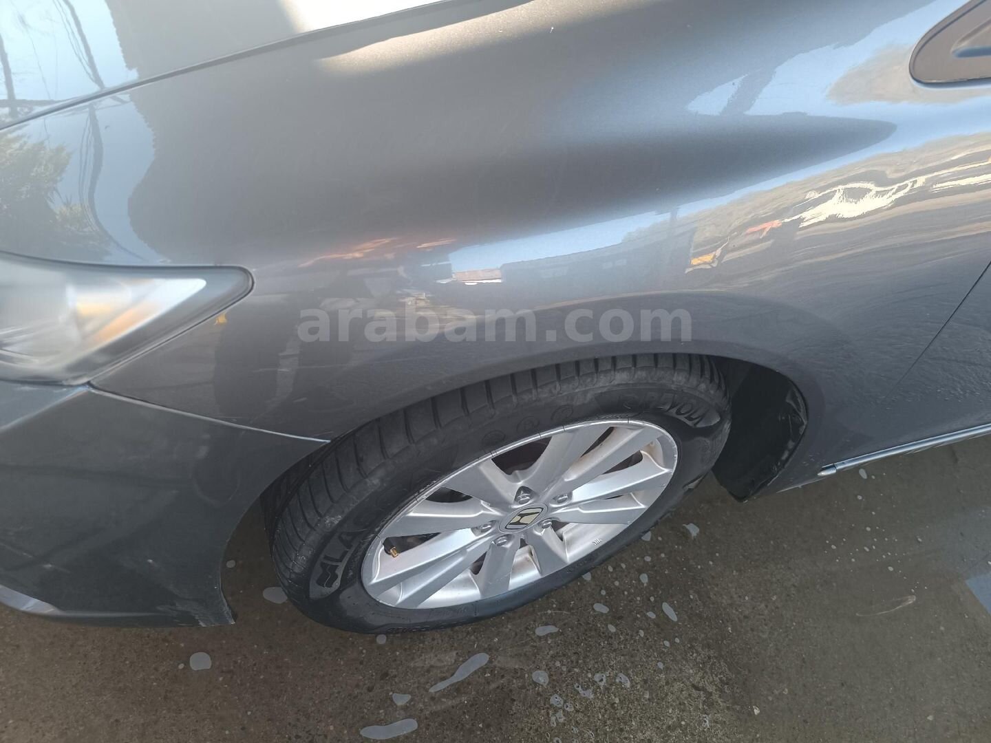 Sahibinden Honda Civic 1.6 Dream 2013 Model 257.000 km Füme 5
