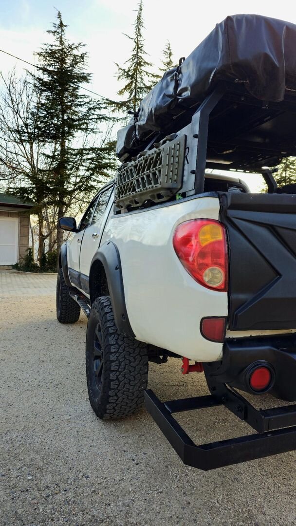 BAKIMLARI YENİ Sahibinden Mitsubishi L 200 4x4 Instyle 178 BG'lik 2013 Model 257.000 km 5