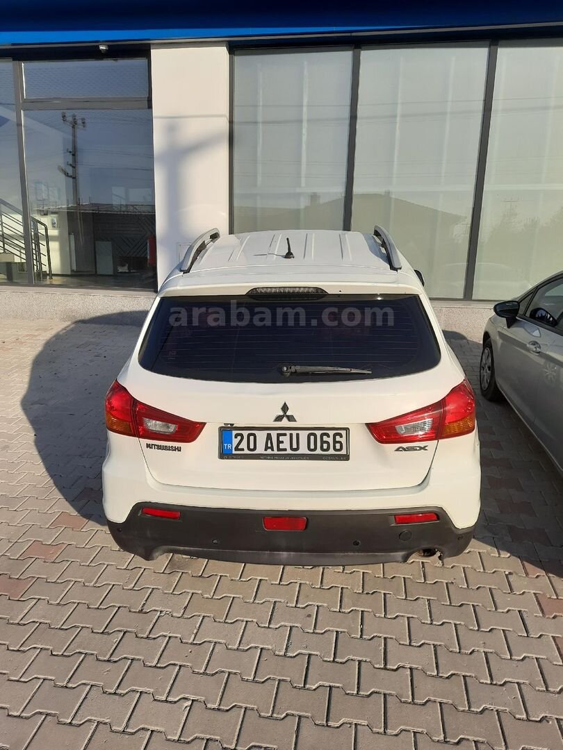 Sahibinden Mitsubishi ASX 1.6 MIVEC Intense 2011 Model 270.000 km Beyaz 5